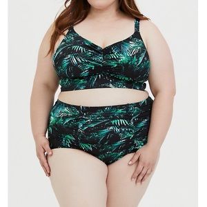 Torrid Palm print 2pc - top 4 D/DD & bottom 3